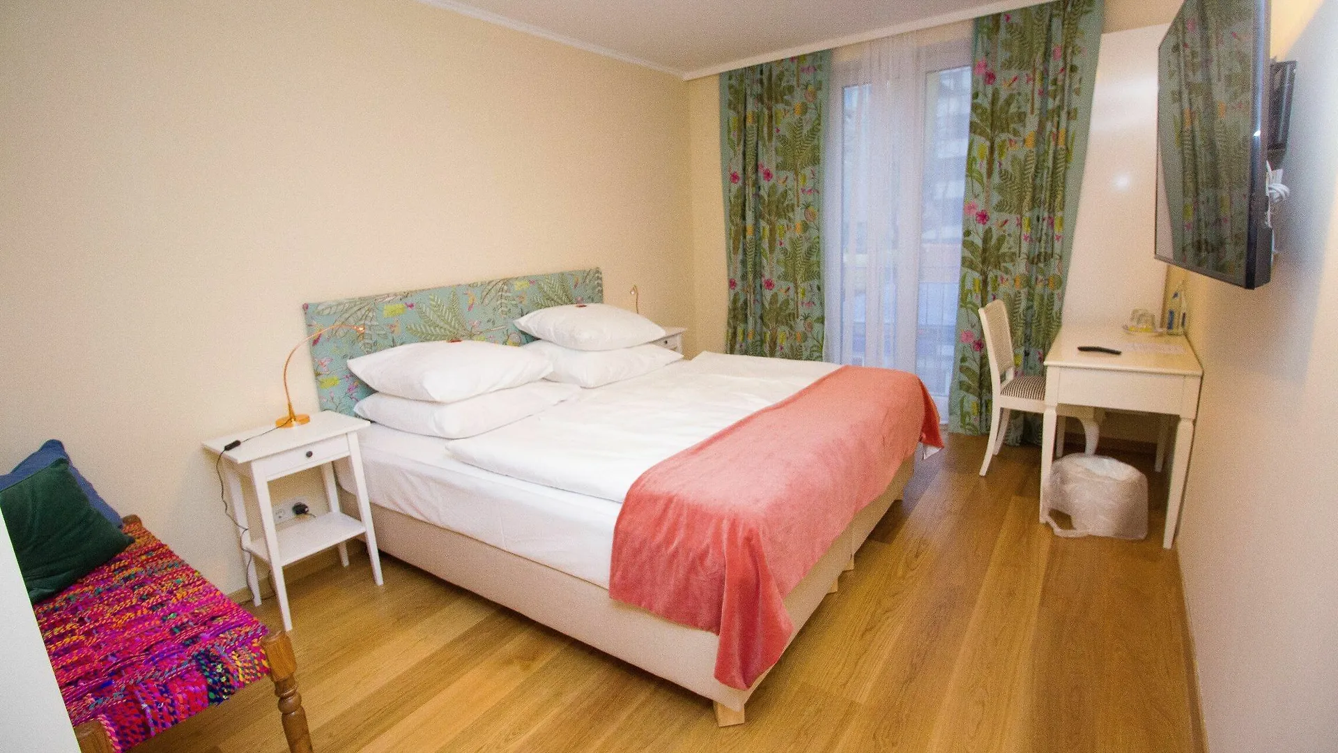 Das Kleine Hotel In Muenchen  Munich